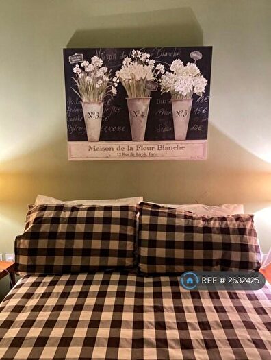 1 Bedroom Flat To Rent In Hawkins Road, Colchester, CO2