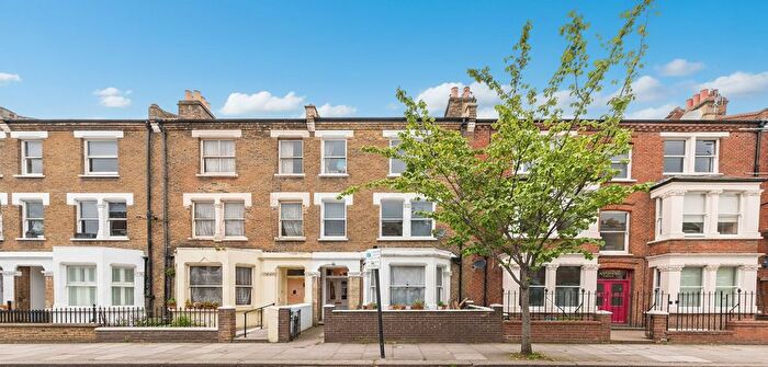 1 Bedroom Flat To Rent In Sulgrave Road, London, W6