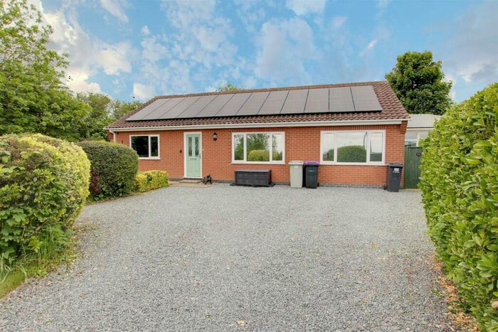 3 Bedroom Detached Bungalow For Sale In Sea Road, Anderby, Skegness, PE24