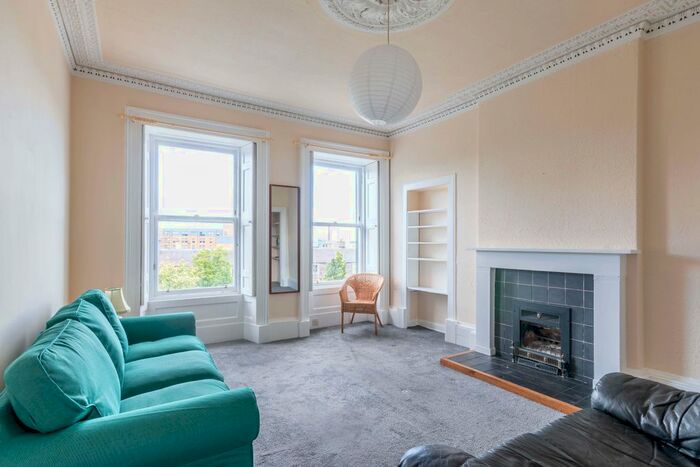2 Bedroom Flat To Rent In Gardner's Crescent, Edinburgh, EH3