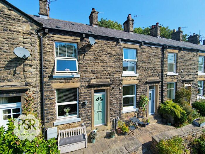 2 Bedroom Terraced House For Sale In Birch Vale Terrace, Birch Vale, SK22