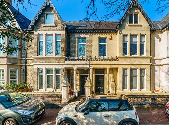 2 Bedroom Flat To Rent In *Home Office** Heaton Grove, Heaton, NE6