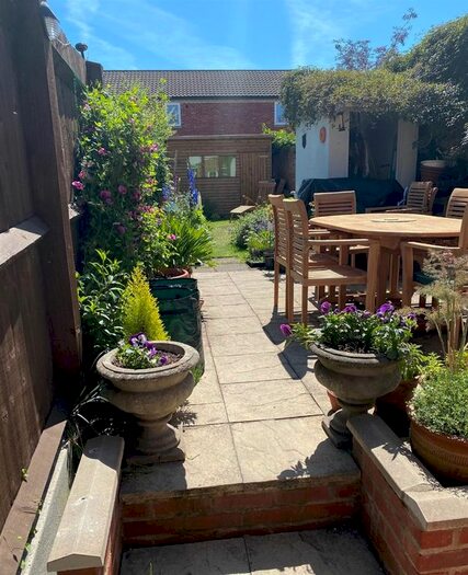 2 Bedroom Cottage To Rent In Mill Gate, Newark, NG24