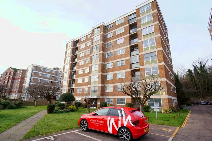 2 Bedroom Flat To Rent In London Road, Patcham, Brighton, BN1