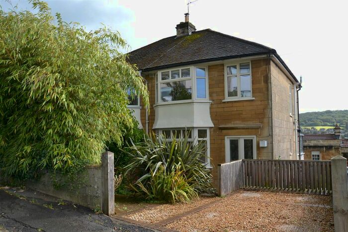 3 Bedroom Semi-Detached House To Rent In Arundel Road, Bath, BA1