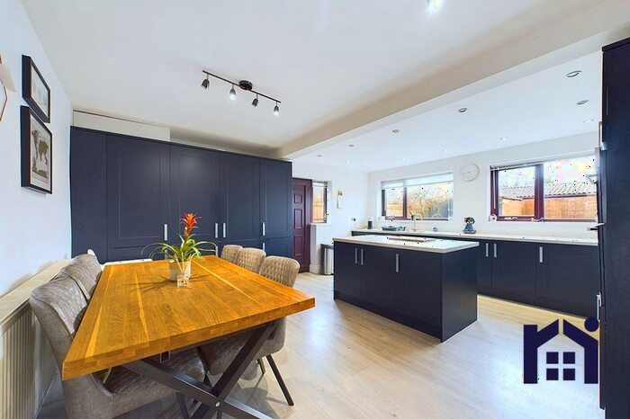 3 Bedroom Semi-Detached House For Sale In Wood Lane, Heskin, PR7