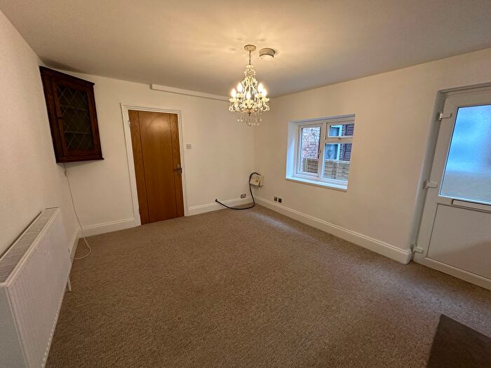 1 Bedroom Flat To Rent In Christchurch Road, Bournemouth, BH7