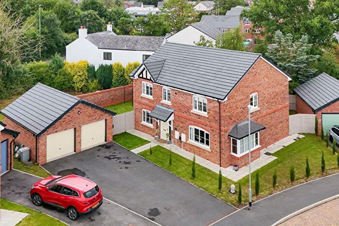 5 Bedroom Detached House For Sale In Bradshaw Drive, Congleton, CW12