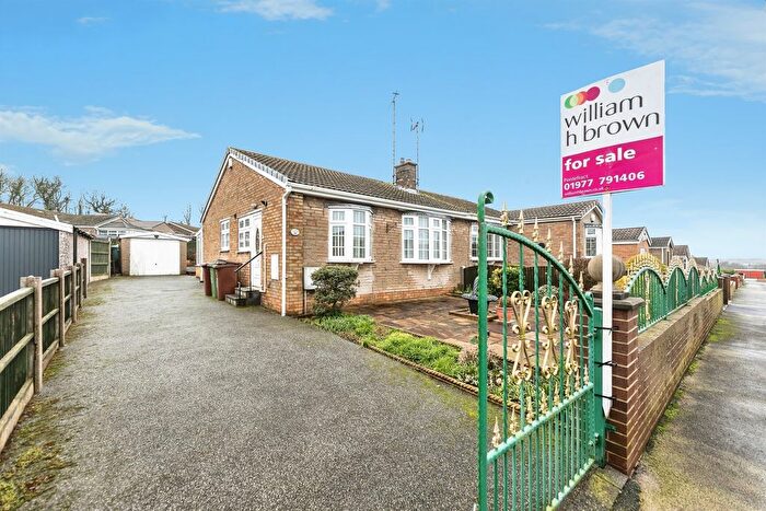 2 Bedroom Semi-Detached Bungalow For Sale In Woodlands Crescent, Hemsworth, Pontefract, WF9