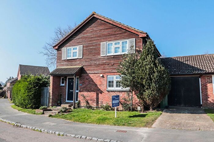 4 Bedroom Link Detached House For Sale In Vicarage Way, Hurst Green, Etchingham, TN19