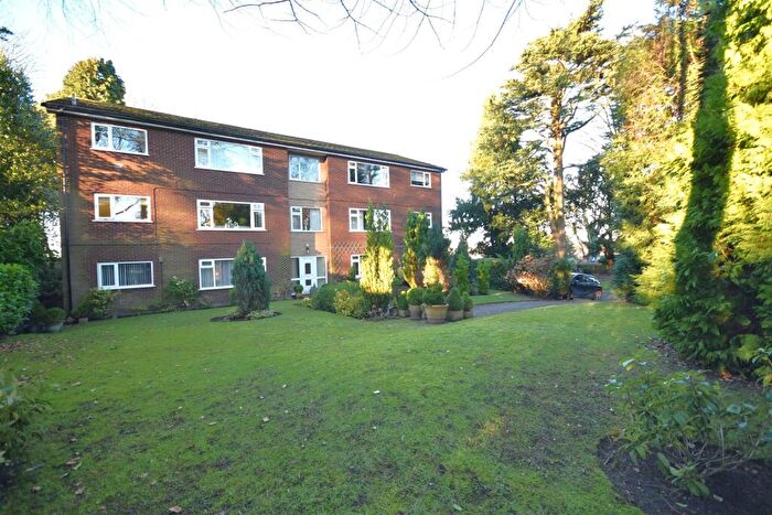 2 Bedroom Apartment For Sale In Swiss Cottage, Bollinbrook Road, Macclesfield, SK10