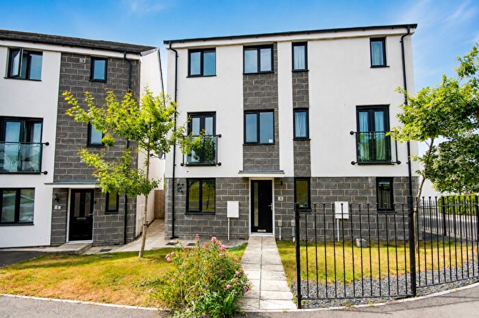 3 Bedroom Semi-Detached House For Sale In Bodmin, PL31