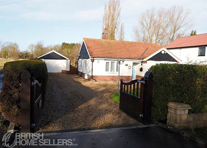 2 Bedroom Bungalow For Sale In Brigsley Road, Ashby-Cum-Fenby, Grimsby, Lincolnshire, DN37