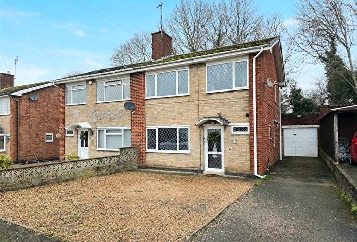 3 Bedroom Semi Detached House For Sale In Edward Tyler Road, Exhall, Coventry, Warwickshire, CV7