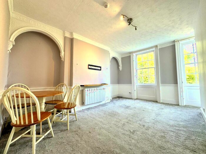 1 Bedroom Flat To Rent In Hawley Square, Margate, CT9