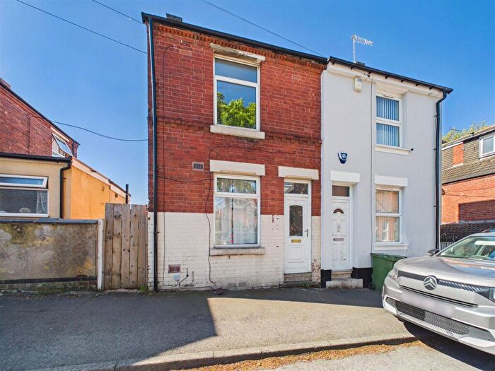 2 Bedroom Semi Detached House To Rent In Freiston Street, Bobbers Mill, Nottingham, NG7
