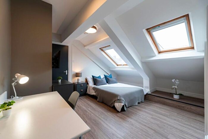 6 Bedroom Terraced House To Rent In King John Terrace, Newcastle, NE6