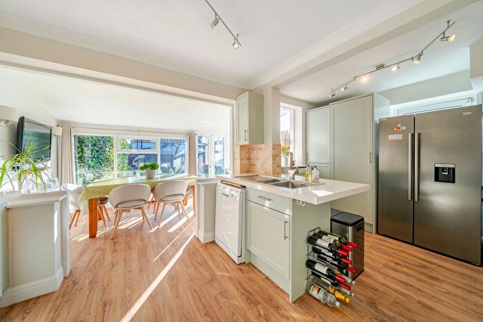 4 Bedroom Semi-detached House For Sale In Bourne Vale, Hayes, BR2