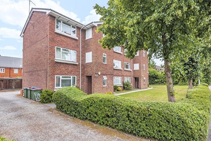 1 Bedroom Apartment To Rent In Boundary Road, Newbury, RG14