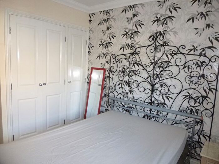 2 Bedroom Flat To Rent In Comet House, New Road, Harlington, UB3