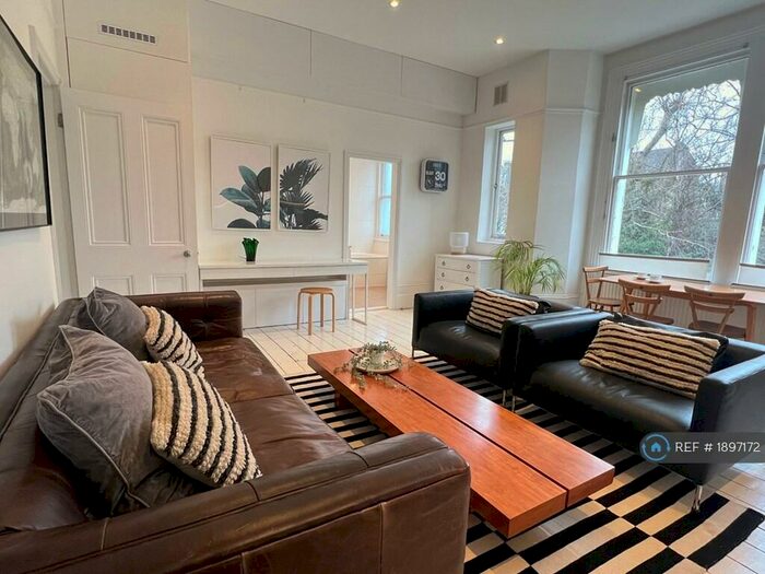 2 Bedroom Flat To Rent In Queen's Park, London, NW6