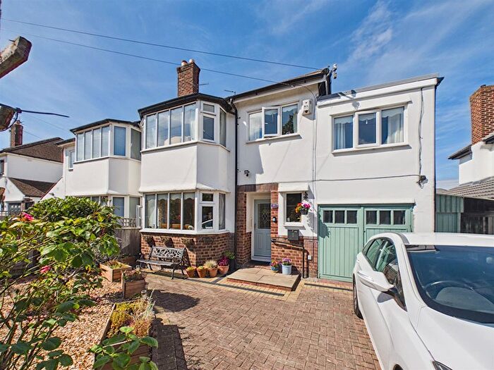 4 Bedroom Semi-detached House For Sale In Albion Street, Wallasey, CH45