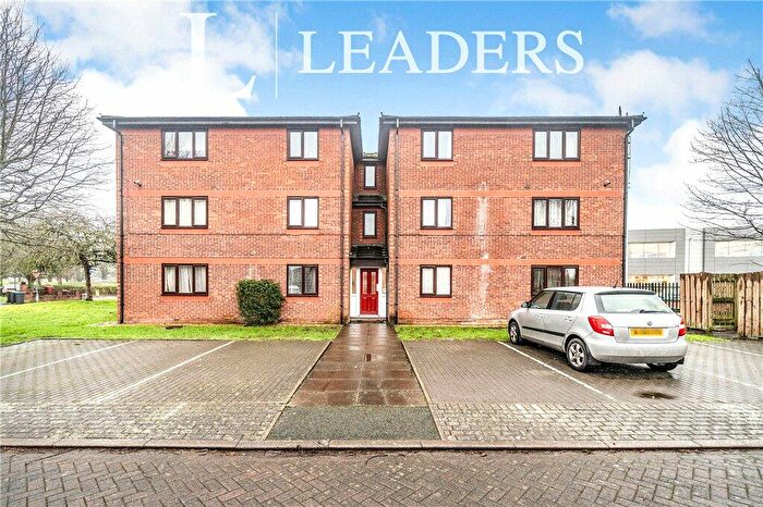 1 Bedroom Apartment For Sale In Wetherby Close, Chester, Cheshire, CH1