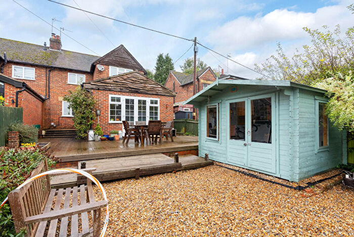 3 Bedroom Semi-Detached House For Sale In Kiln Lane, Brockham, RH3