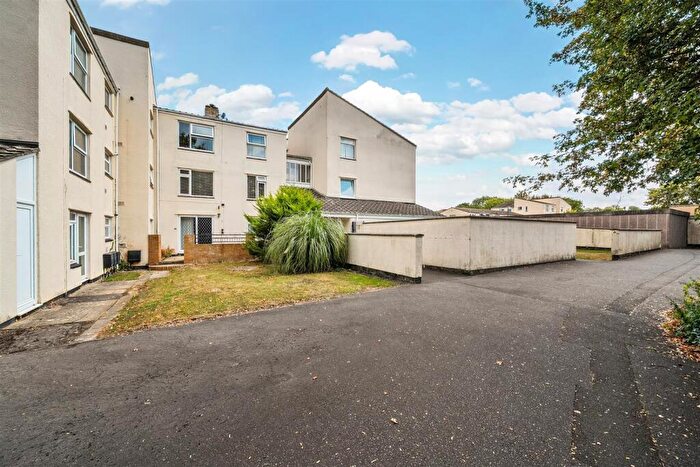 1 Bedroom Flat For Sale In Pinkhams Twist, Whitchurch, Bristol, BS14