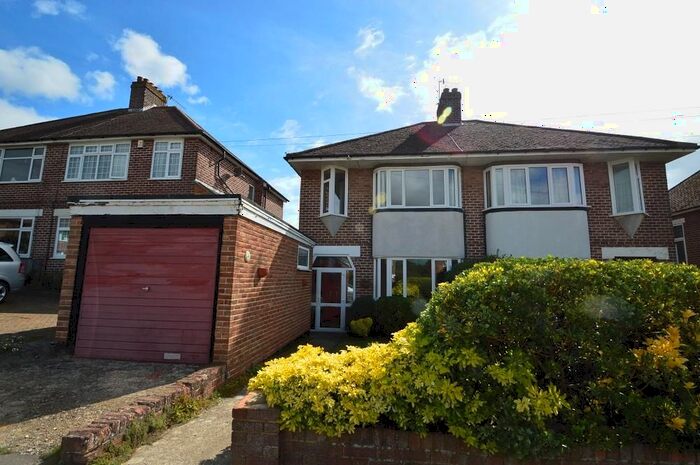 3 Bedroom Semi-Detached House To Rent In Ghyllside Drive, Hastings, East Sussex, TN34