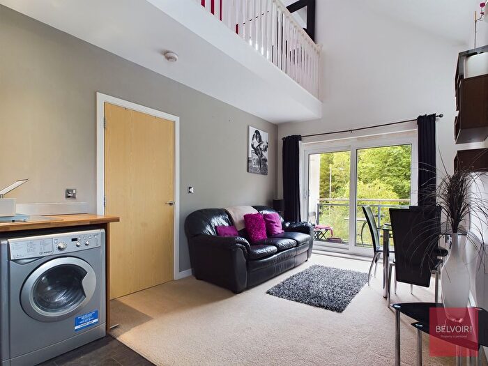 2 Bedroom Flat To Rent In Phoebe Road, Copper Quarter, Swansea, SA1