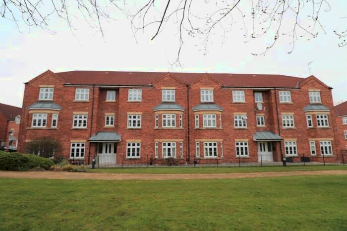 2 Bedroom Flat To Rent In Normington House, Towler Drive, Rodley, LS13