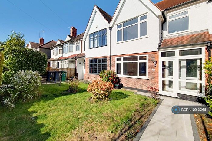 3 Bedroom Terraced House To Rent In Durham Road, Bromley, BR2