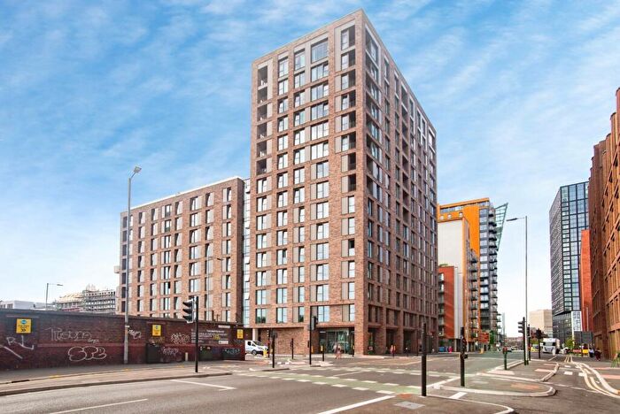 2 Bedroom Flat For Sale In Bendix Street, Manchester, Lancashire, M4