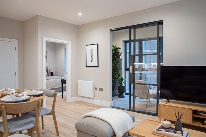 2 Bedroom Flat To Rent In Hurst Street, Birmingham, B5