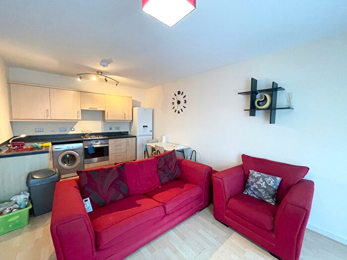 2 Bedroom Property To Rent In Watermark House, Nottingham, NG5