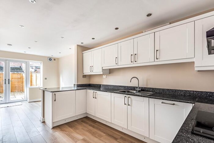 1 Bedroom Flat To Rent In Bicester, Oxfordshire, OX26