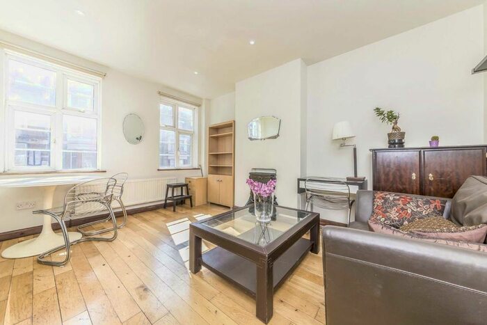 1 Bedroom Flat To Rent In Streatham Green, Streatham High Road, London, SW16