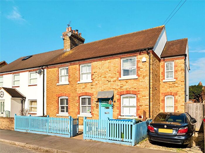 4 Bedroom Semi-Detached House For Sale In Sassoons Cottages, Cottimore Crescent, Walton-On-Thames, KT12