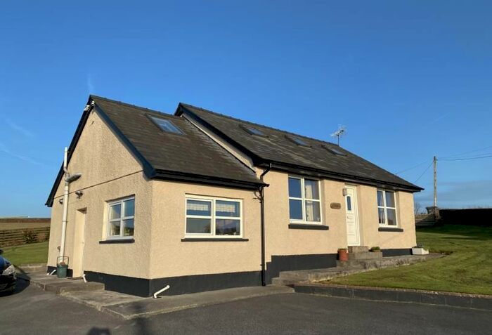 4 Bedroom Detached House For Sale In Cartrefle, Blaenycoed, Carmarthen, SA33