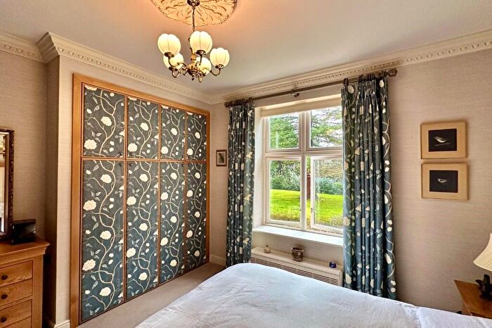 2 Bedroom Flat For Sale In Brompton Court, St. Stephens Road, Bournemouth, Dorset, BH2