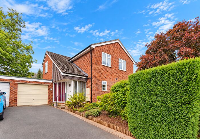 4 Bedroom Detached House For Sale In Kingshill Close, Malvern, WR14