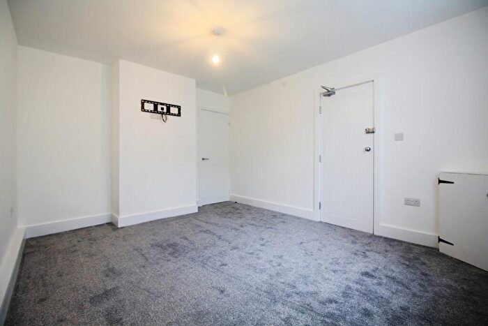 1 Bedroom Flat To Rent In Faulkner Street, Hoole, CH2