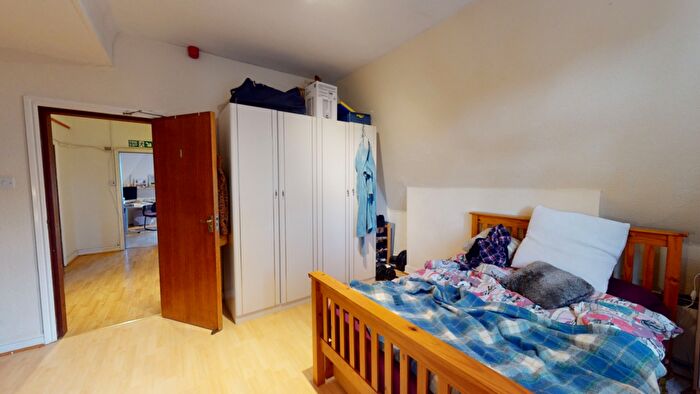 4 Bedroom Flat To Rent In Flat, Addison Street, NG1