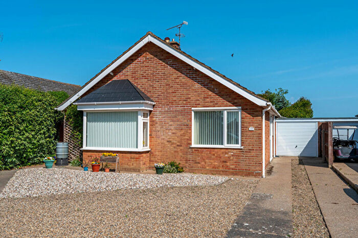 3 Bedroom Detached Bungalow For Sale In Swallow Close, Felixstowe, IP11