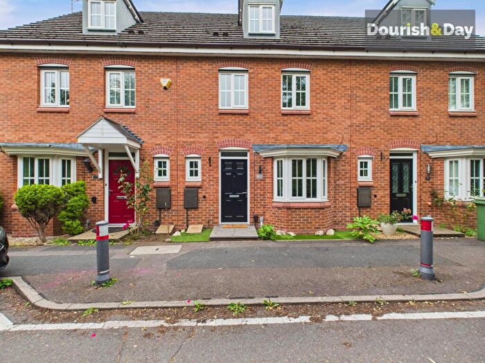 4 Bedroom Terraced House For Sale In Pioneer Way, Stafford, ST17