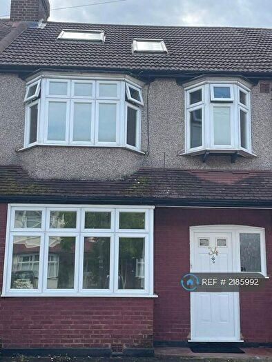 4 Bedroom Terraced House To Rent In Monkleigh Road, Morden, SM4