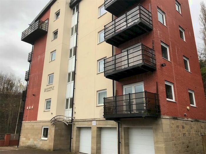 2 Bedroom Flat To Rent In Barwick Court, Station Road, Morley, Leeds, LS27