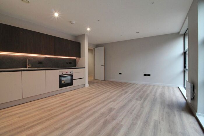 2 Bedroom Flat To Rent In Pressworks, - Northwood Street, Jewellery Quarter, B3