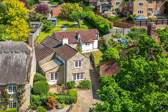 4 Bedroom Detached House For Sale In Main Street, Denton, Northamptonshire, NN7